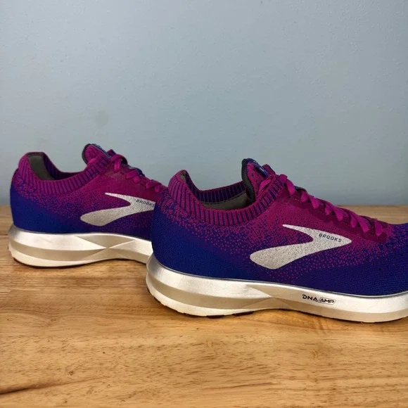 Brooks Levitate 2 Womens 8.5 B Purple Silver Athletic Running Shoes Sneakers - Picture 6 of 10